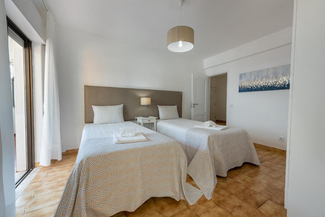 Carol & Vany Apartment Quarteira
